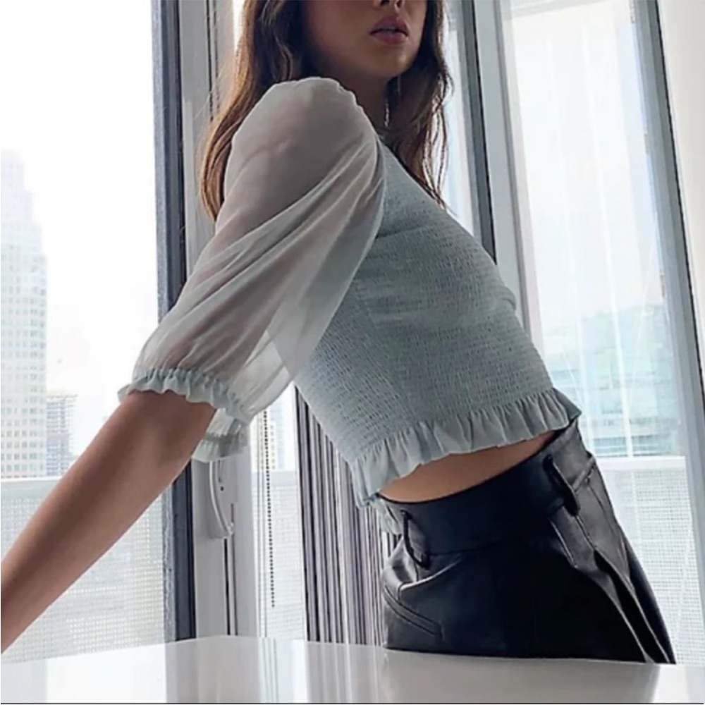 Aritzia Wilfred Tempest Shortsleeve Blouse - Picture 10 of 10